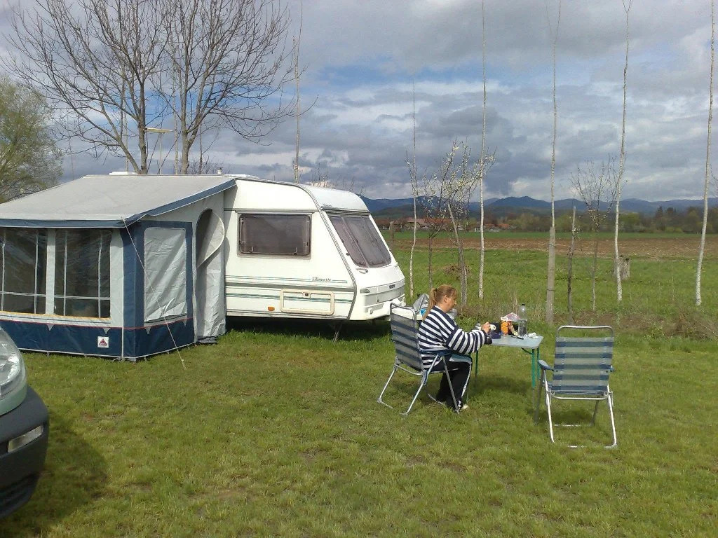 Turul Guesthouse and Camping - 444