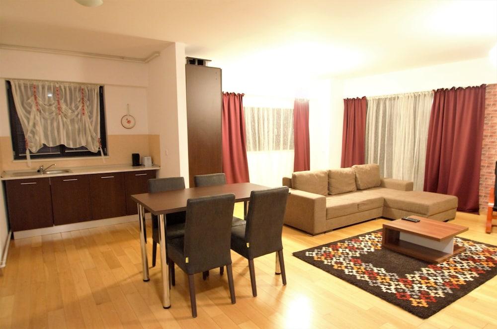 Upground Residence - 175