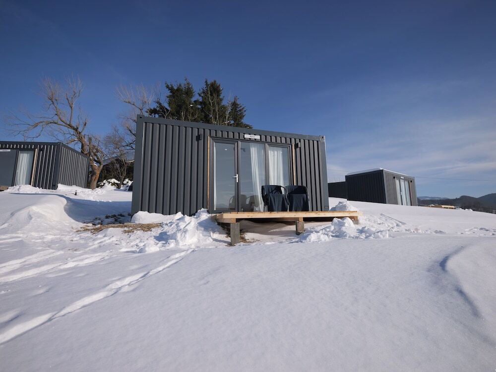 Ursa Mica Glamping Resort - 111