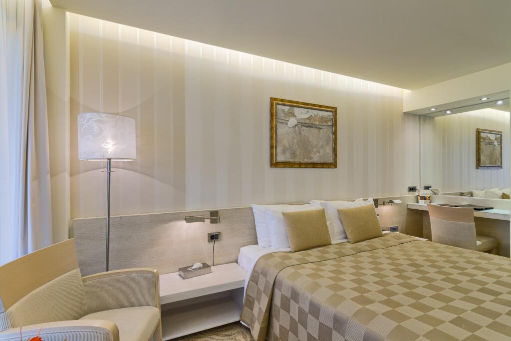 Vega Hotel - 427