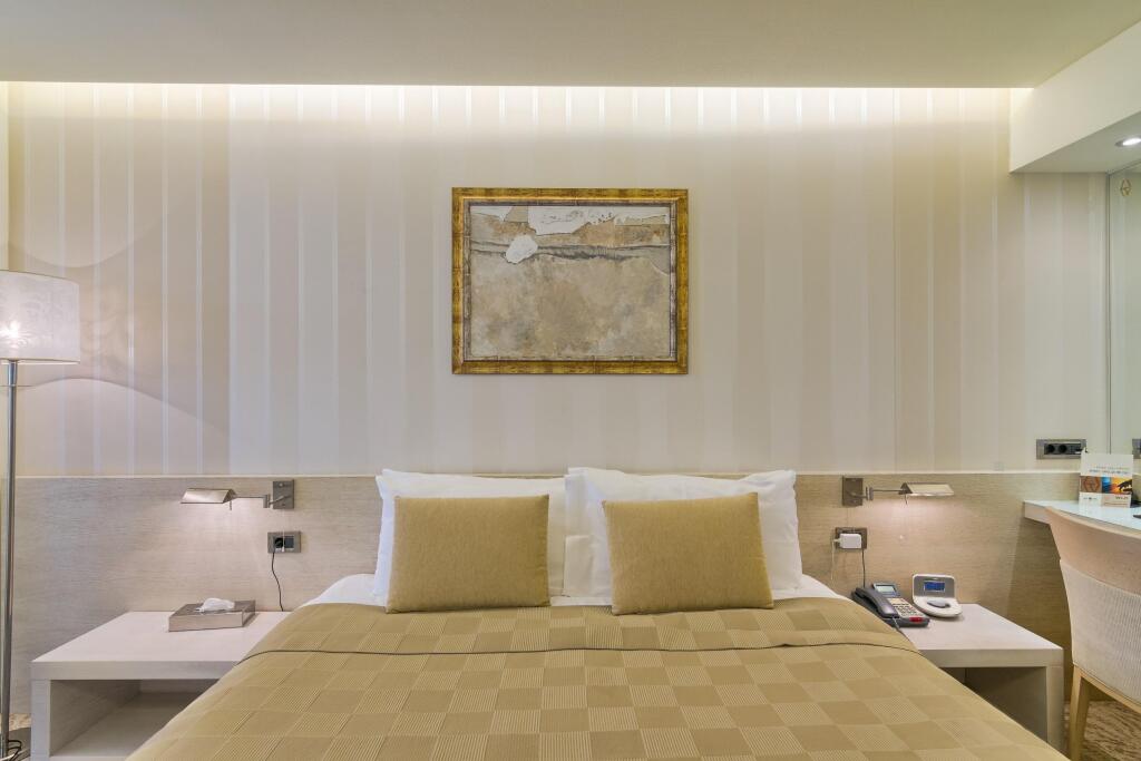 Vega Hotel - 775