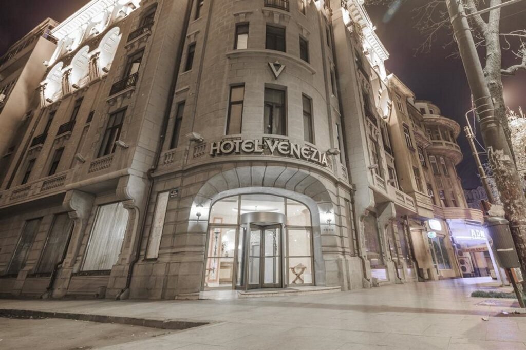 Venezia by Zeus International - 359