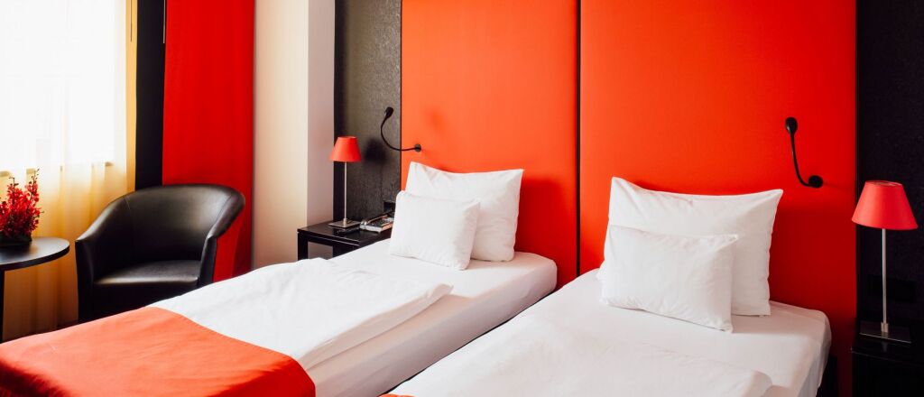 Vienna House Easy By Wyndham Bucharest Airport - 979