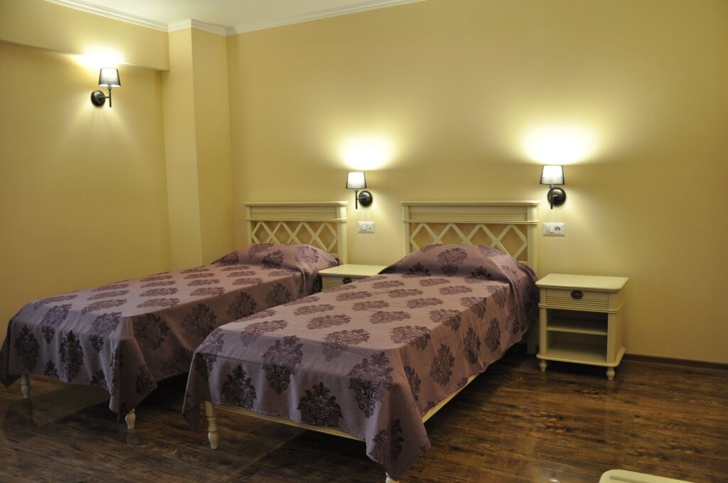 Vigo Grand Hotel - 588