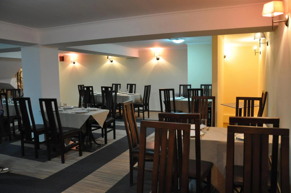 Vigo Grand Hotel - 980