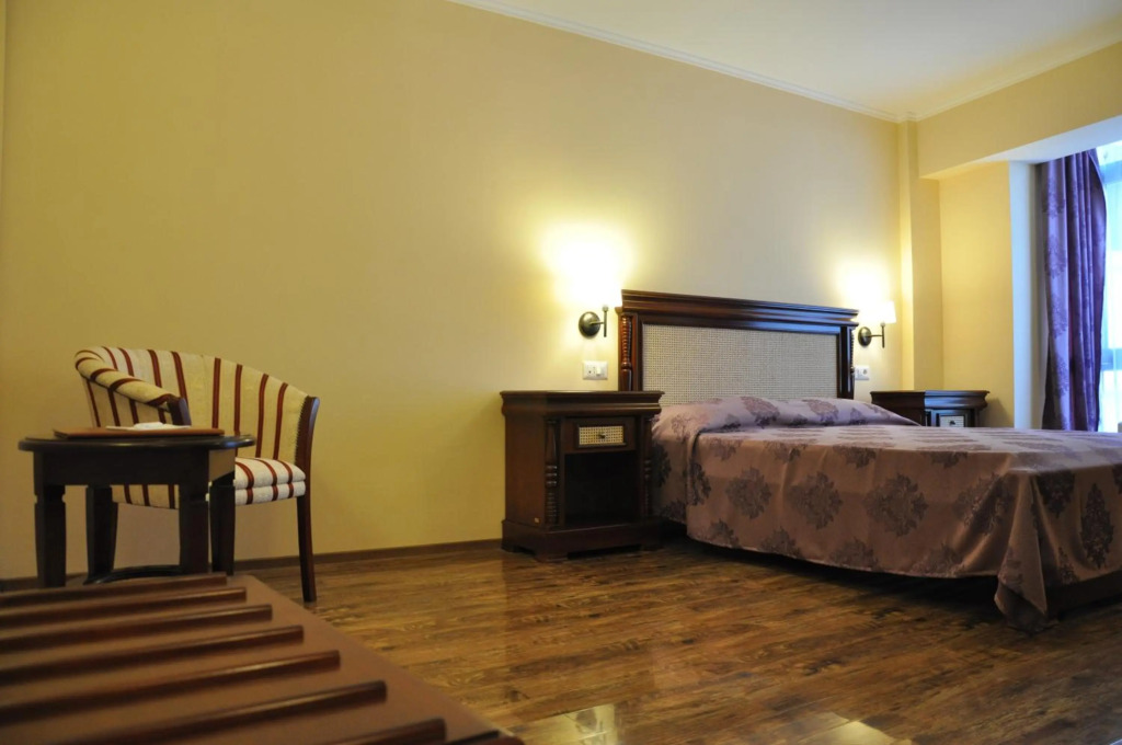 Vigo Grand Hotel - 712