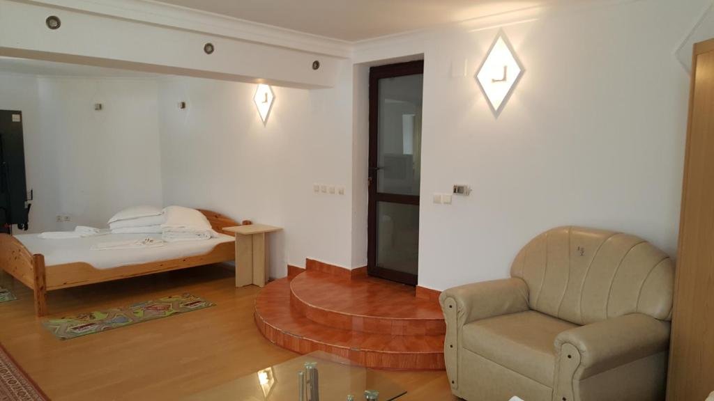 Vila Alunis - 695