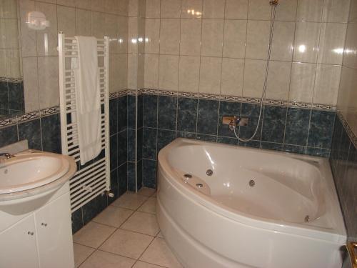 Vila Astoria - 695