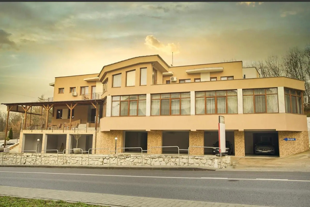 Vila Etikette - 954