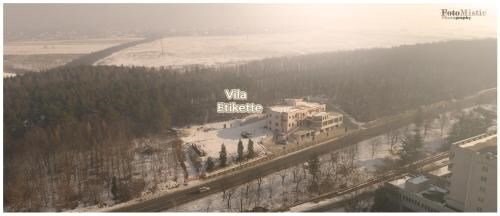 Vila Etikette - 668