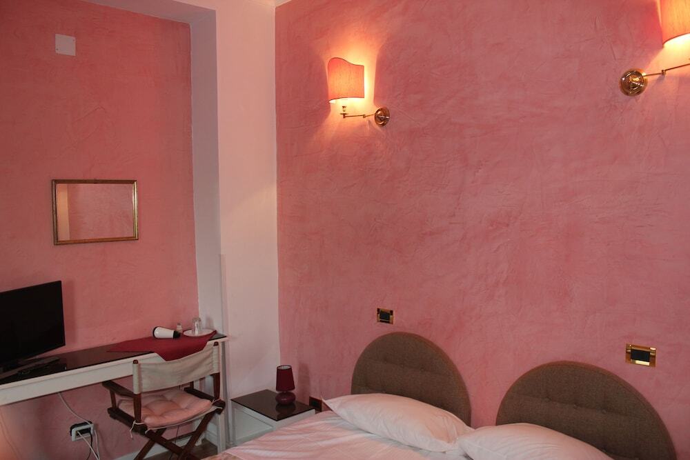 Vila Flavia B&B - 329