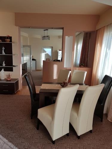 Vila Ivan - 551