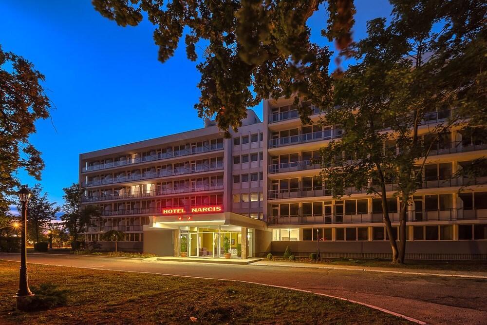 Hotel Narcis - 955