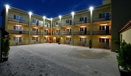 Vila Nicole - 395
