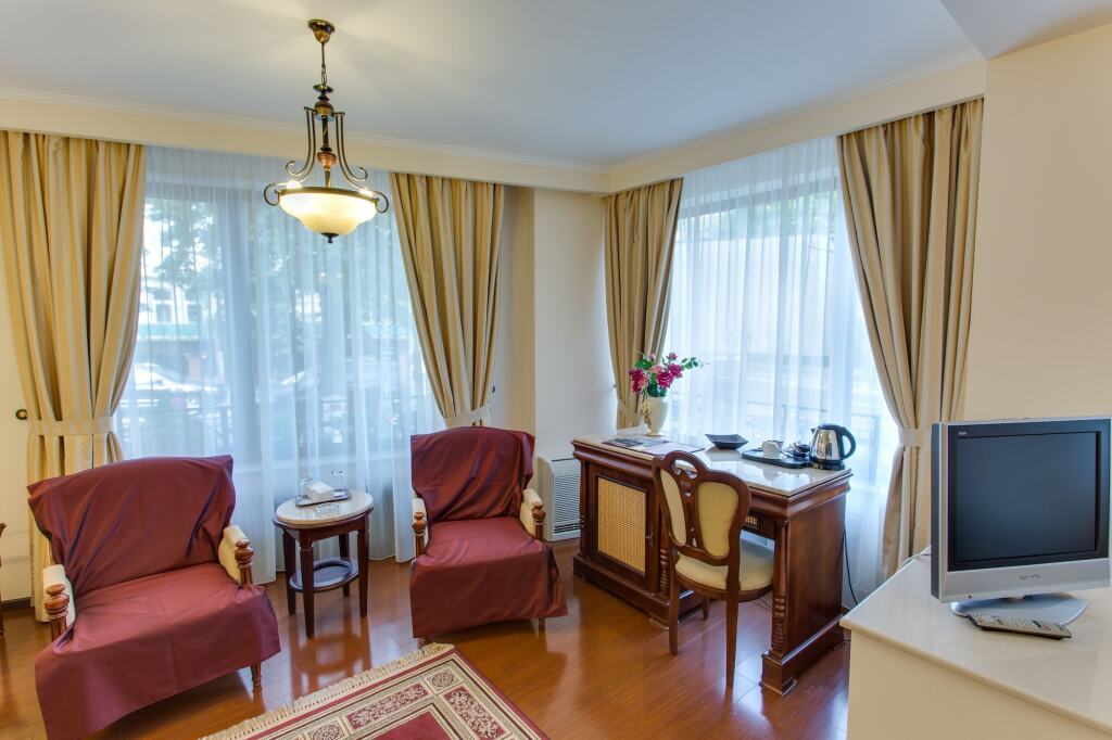 Vila Paris Boutique - 982