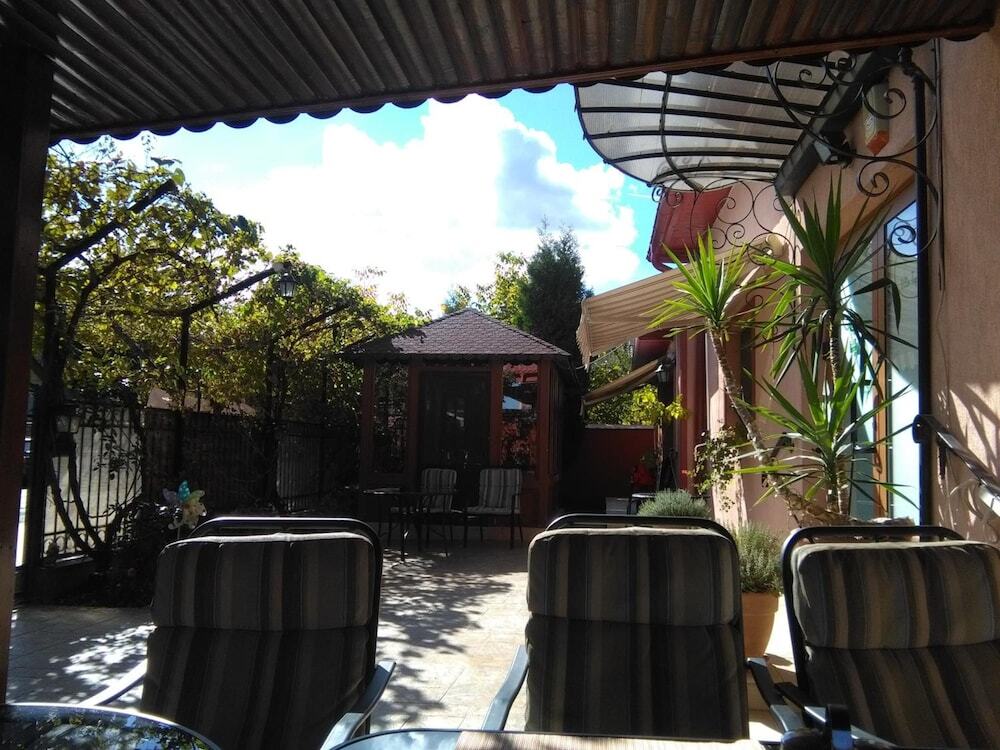 Vila Toparceanu - 406