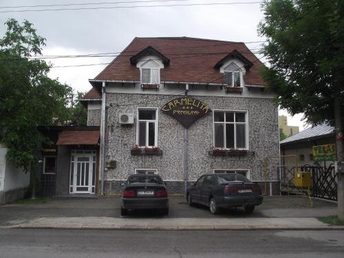 Villa Carmelita - 890