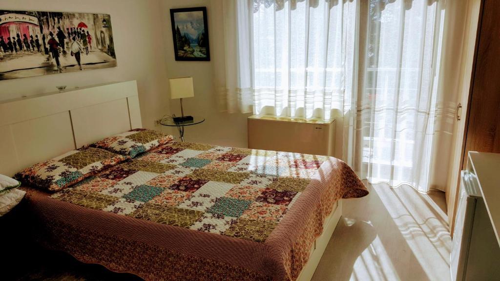 Villa Sanitas - 755