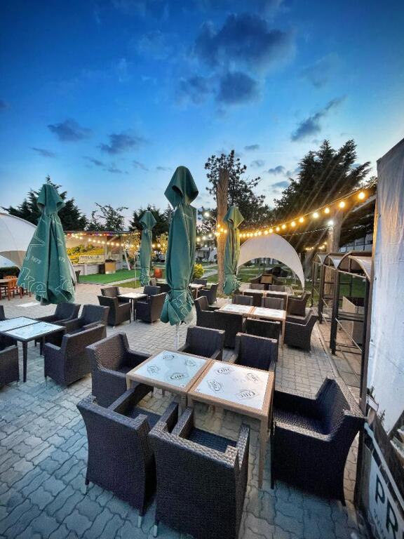 Voila Mamaia - 650