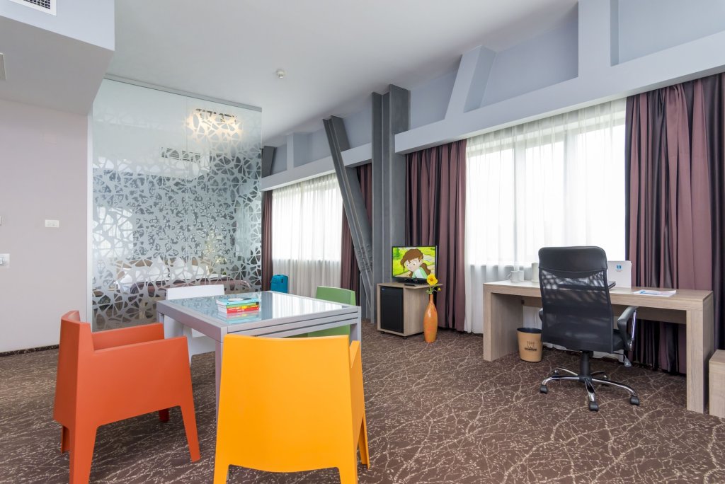 West City Hotel - 112