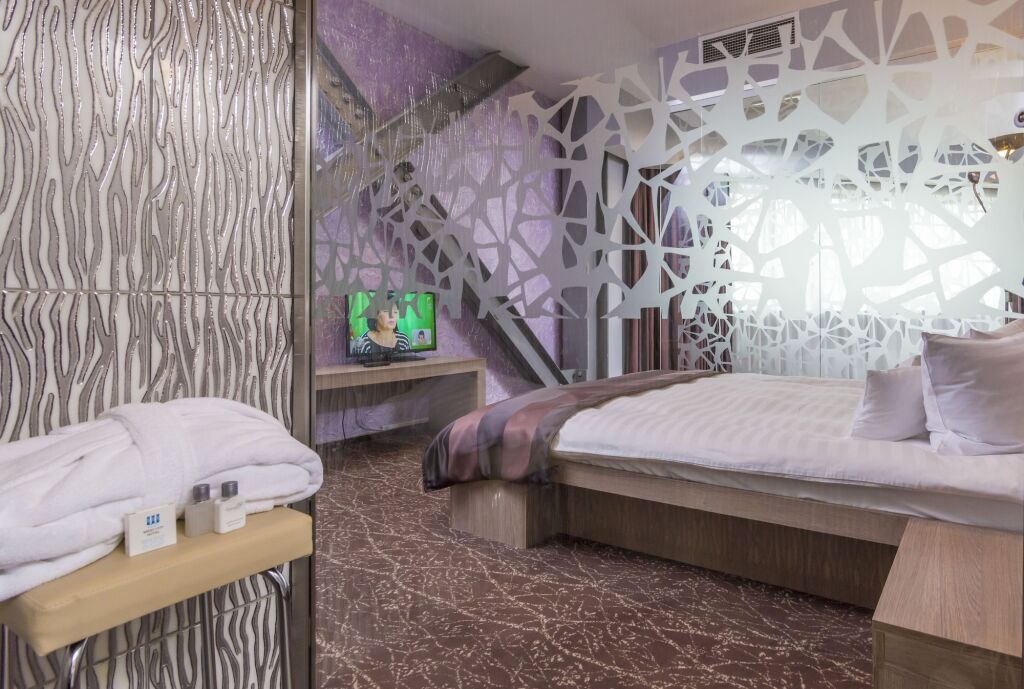 West City Hotel - 187