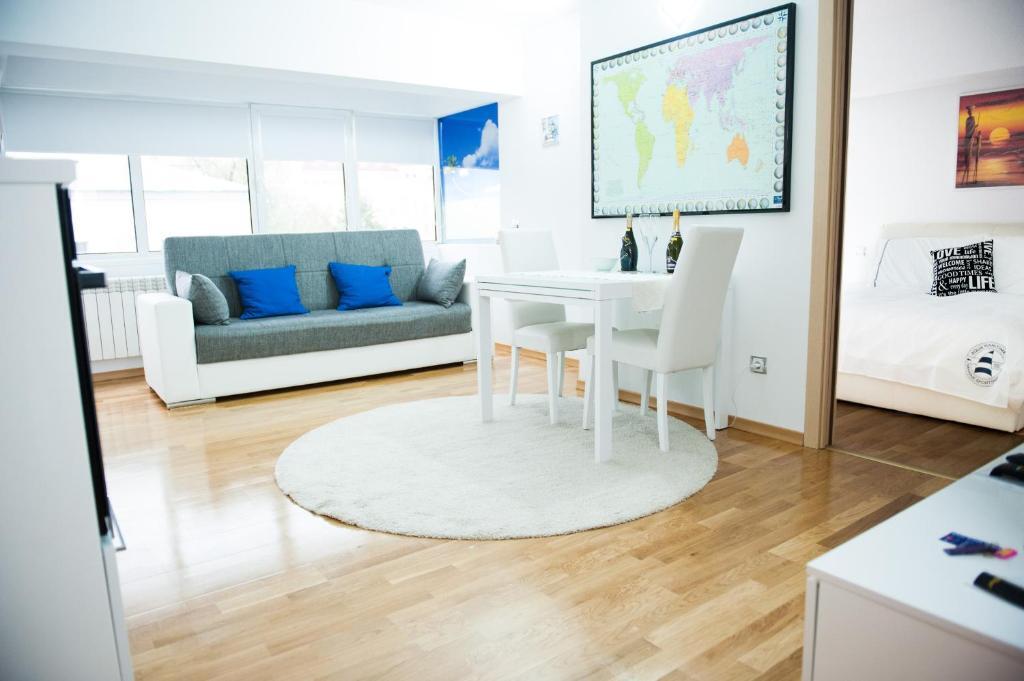 White Dream Suites - 280