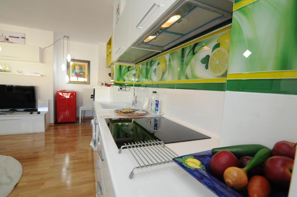White Dream Suites - 726