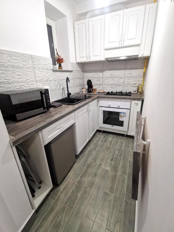 White Studio - 431