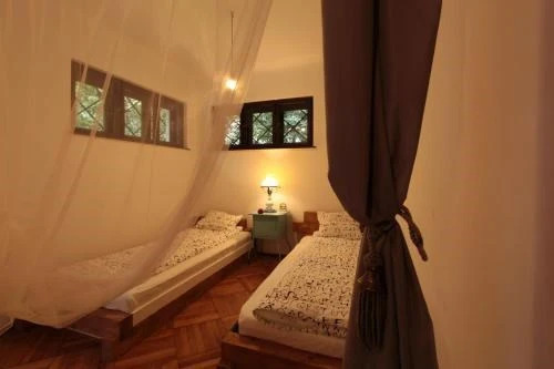 Youthink Hostel - 807