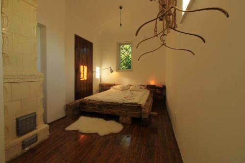 Youthink Hostel - 745