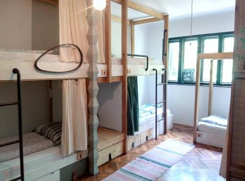 Youthink Hostel - 388