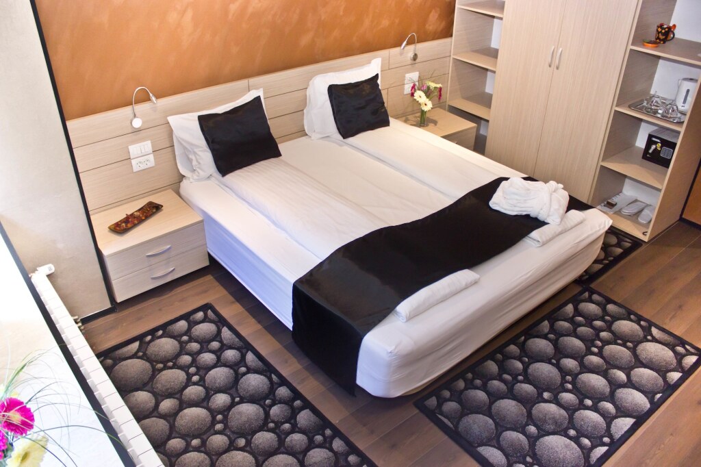 Z Executive Boutique Hotel - 113