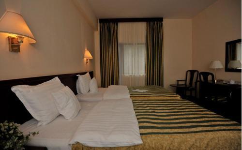 Zan Hotel - 973