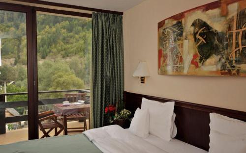 Zan Hotel - 318