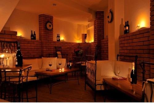 Zan Hotel - 553
